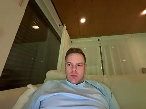 Danii0790 online show from 17, 11, 2025