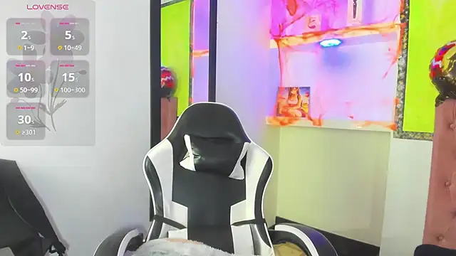 Charis 21 online show from 30, 10, 2025