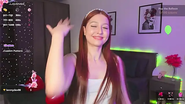 EleanorePeach online show from 15, 2, 2025