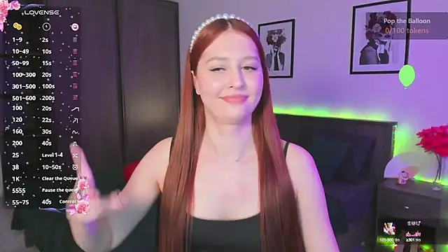 EleanorePeach online show from 19, 2, 2025