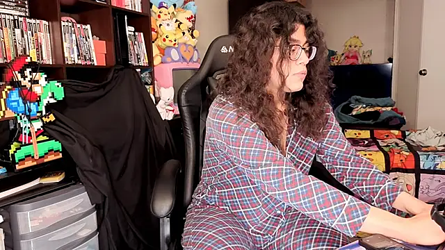 ShinyCherub online show from 4, 3, 2026