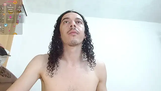 Snapshot of thefockers69 chatting on 29, 10, 2025 thefockers69 online show from 29, 10, 2025