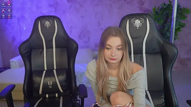 Snapshot of Angy_Netal chatting on 16, 10, 2025 Angy Netal online show from 16, 10, 2025