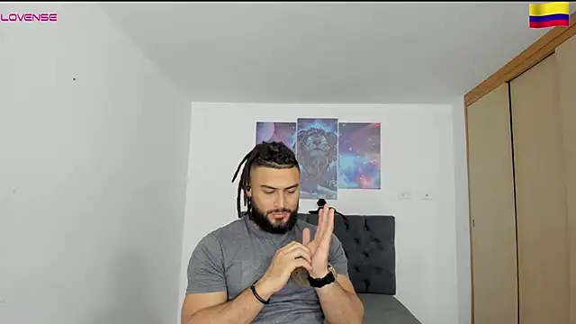Louis marley   online show from 19, 12, 2024