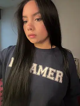 Snapshot of Soffy_Rose chatting on 23, 1, 2025 Soffy Rose online show from 23, 1, 2025