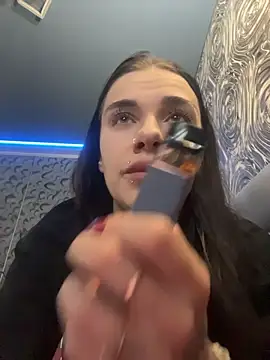 Queen of pain online show from 25, 2, 2026