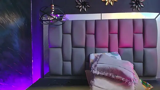  MiaBrown  online show from 11, 11, 2025