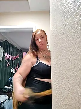 Snapshot of assonphatphat chatting on 13, 11, 2025 assonphatphat online show from 13, 11, 2025