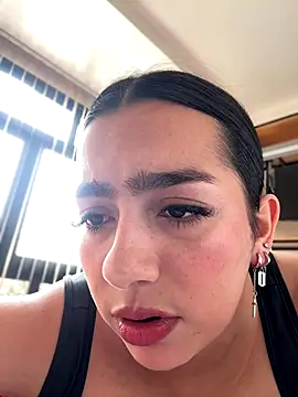 Snapshot of Nicollemays chatting on 5, 11, 2025 Nicollemays online show from 5, 11, 2025