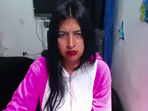 Yunhot  online show from 26, 1, 2025