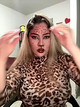 Snapshot of Celestedubois chatting on 31, 10, 2025 Celestedubois online show from 31, 10, 2025