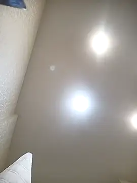  Sweet Love  online show from 18, 11, 2025