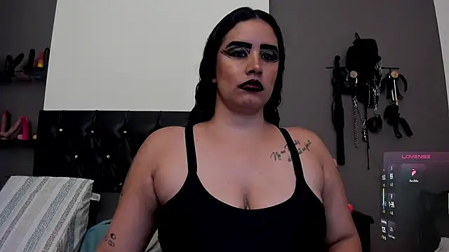 MariaGaitan online show from 10, 11, 2025