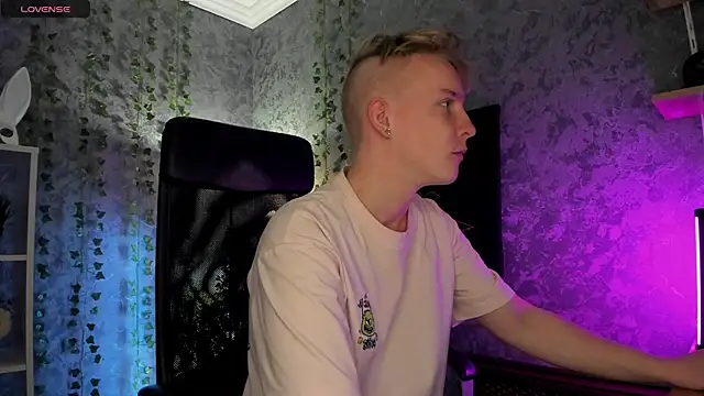 AlexxSweet online show from 24, 10, 2025