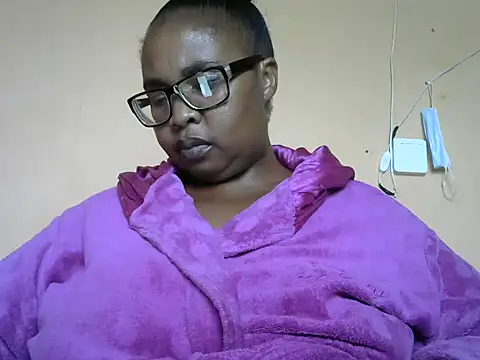 ZOQULUx online show from 25, 2, 2026