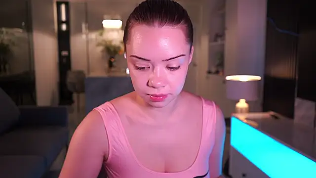 VixenMia online show from 21, 10, 2025