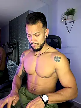 ARON TAYLER01 online show from 2, 12, 2025