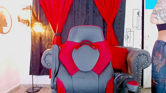 misslombana online show from 13, 3, 2026