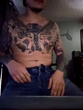 Snapshot of MrBiggBallz chatting on 31, 1, 2025 MrBiggBallz online show from 31, 1, 2025