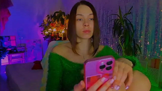 Snapshot of poli__ chatting on 15, 12, 2025 poli online show from 15, 12, 2025