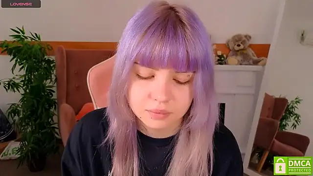 Grace and  Jacob online show from 5, 11, 2025