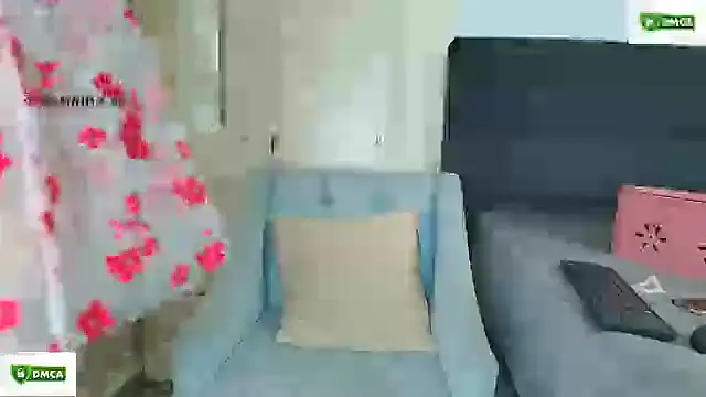 Snapshot of ximtia_xs chatting on 23, 11, 2025 ximtia xs online show from 23, 11, 2025