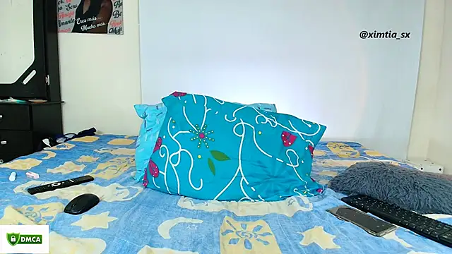 Snapshot of ximtia_xs chatting on 4, 3, 2026 ximtia xs online show from 4, 3, 2026