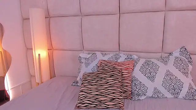 Sooffii 1 online show from 3, 2, 2026