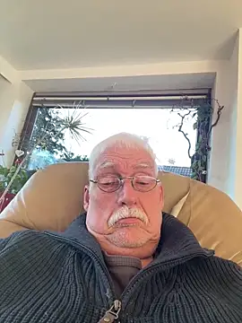 Steffibi1954 online show from 15, 12, 2025