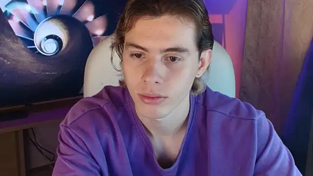 Snapshot of dimitri_tv chatting on 10, 11, 2025 dimitri tv online show from 10, 11, 2025