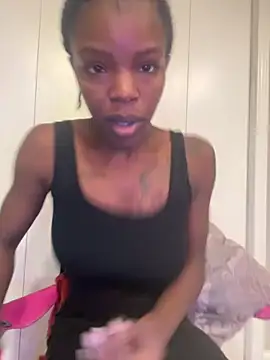 Snapshot of wishwashhy22 chatting on 15, 10, 2025 wishwashhy22 online show from 15, 10, 2025