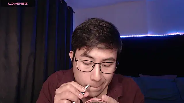 andrewmhilton  online show from 13, 3, 2026