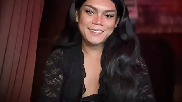 Snapshot of one_great_devine chatting on 13, 10, 2025 one great devine online show from 13, 10, 2025