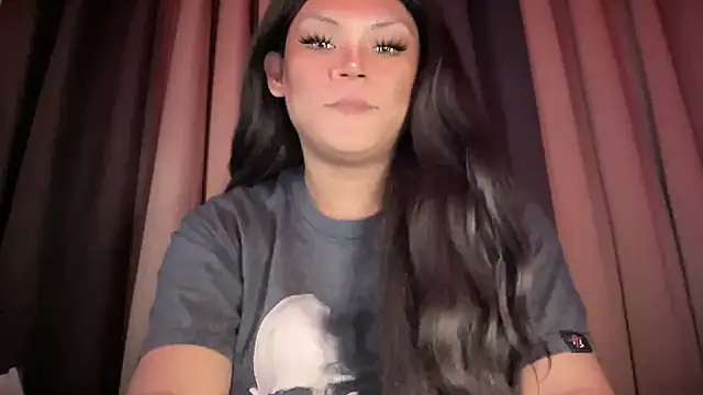 Snapshot of one_great_devine chatting on 17, 11, 2025 one great devine online show from 17, 11, 2025