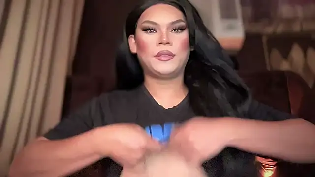 Snapshot of one_great_devine chatting on 29, 11, 2025 one great devine online show from 29, 11, 2025