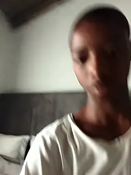 Snapshot of BLACK_BOTTOM03 chatting on 14, 1, 2026 BLACK BOTTOM03 online show from 14, 1, 2026