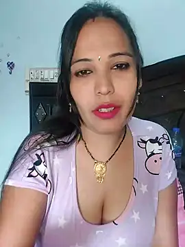 Poojabhabi101 online show from 4, 12, 2024