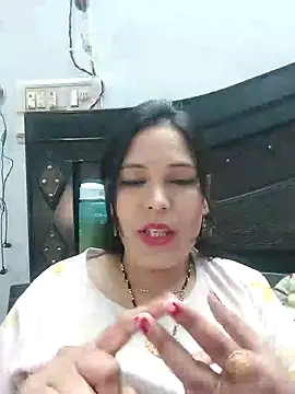 Poojabhabi101 online show from 1, 3, 2025