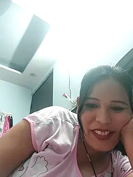Poojabhabi101 online show from 22, 3, 2025