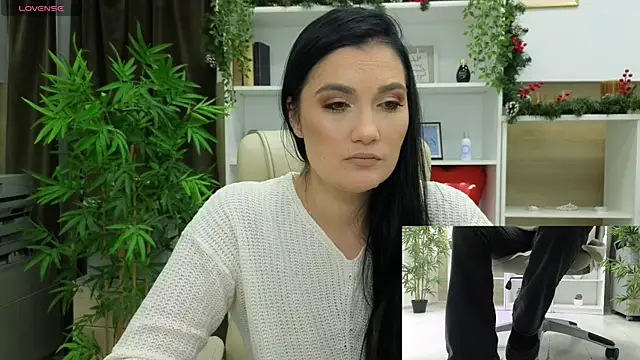 SelineSole online show from 12, 12, 2024