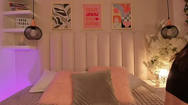 cute  cherry  online show from 2, 12, 2025