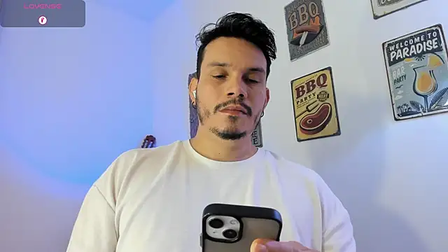 Snapshot of alejandro_stark chatting on 19, 2, 2026 alejandro stark online show from 19, 2, 2026