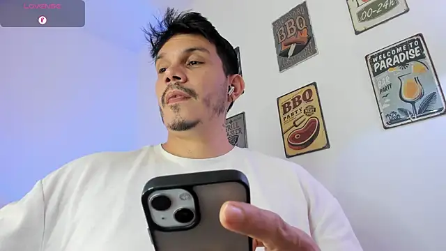 Snapshot of alejandro_stark chatting on 22, 2, 2026 alejandro stark online show from 22, 2, 2026