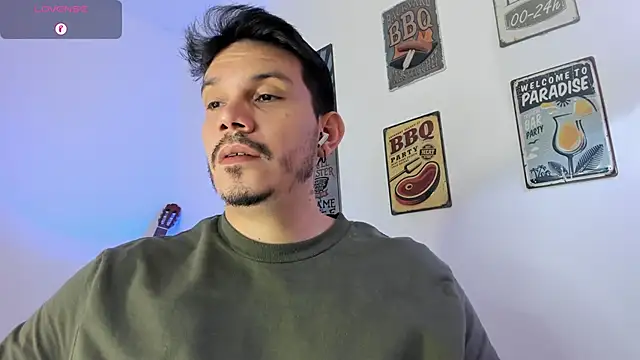 Snapshot of alejandro_stark chatting on 25, 2, 2026 alejandro stark online show from 25, 2, 2026