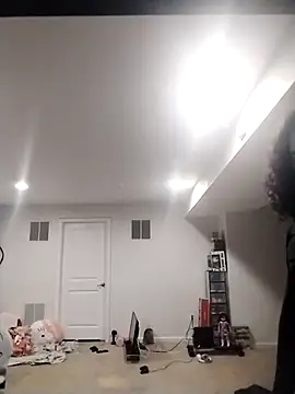 LiverandBrat77 online show from 11, 1, 2026