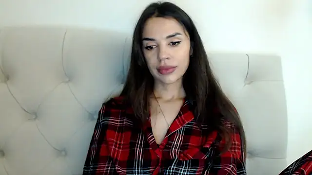 Snapshot of Mika_Gold chatting on 27, 10, 2025 Mika Gold online show from 27, 10, 2025