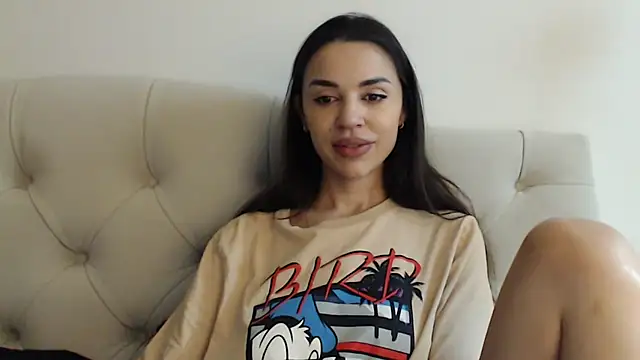 Snapshot of Mika_Gold chatting on 6, 11, 2025 Mika Gold online show from 6, 11, 2025