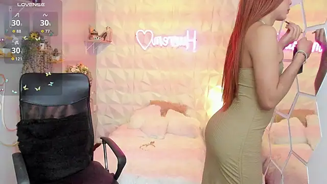 Snapshot of hurrencam chatting on 13, 10, 2025 hurrencam online show from 13, 10, 2025