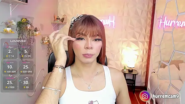 Snapshot of hurrencam chatting on 16, 10, 2025 hurrencam online show from 16, 10, 2025