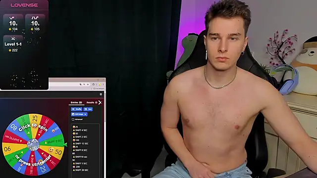 Snapshot of Vincent_Strong chatting on 25, 11, 2025 Vincent Strong online show from 25, 11, 2025